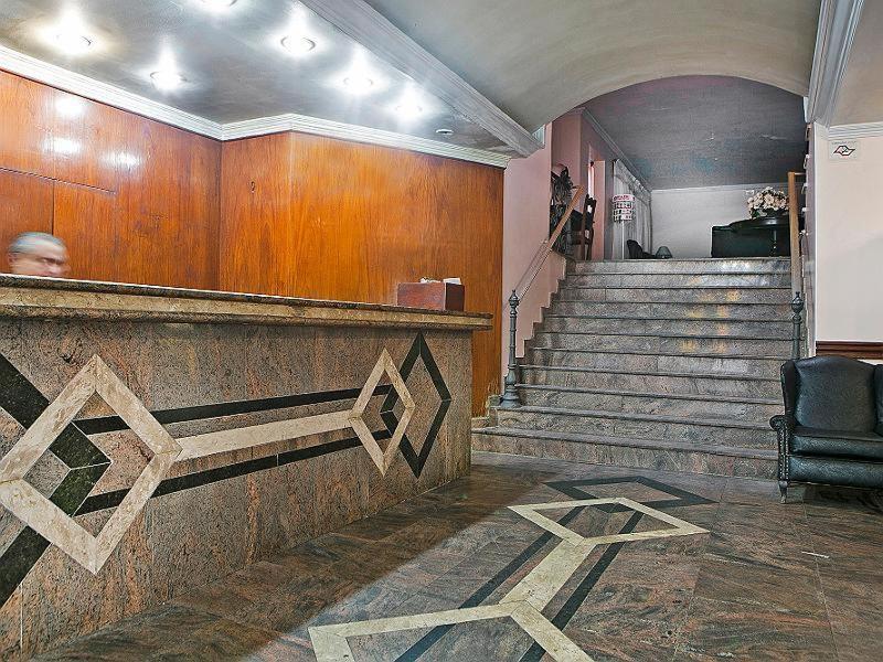 Reinales Plaza Hotel Sao Paulo Bagian luar foto
